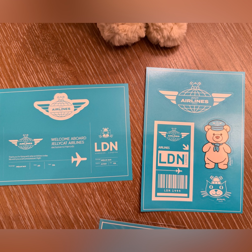 Jellycat Bartholomew Airline Bear Gift Set with Matching Pins & Stickers - Picture 7 of 7